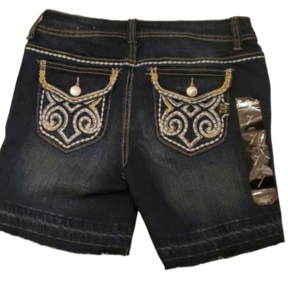 SouthPole Shorts Size 7 Womens distressed NEW White thread western Denim